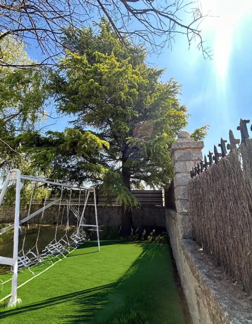 Jardí de Casa o xalet en venda en San Cristóbal de Segovia amb Calefacció, Jardí privat i Terrassa