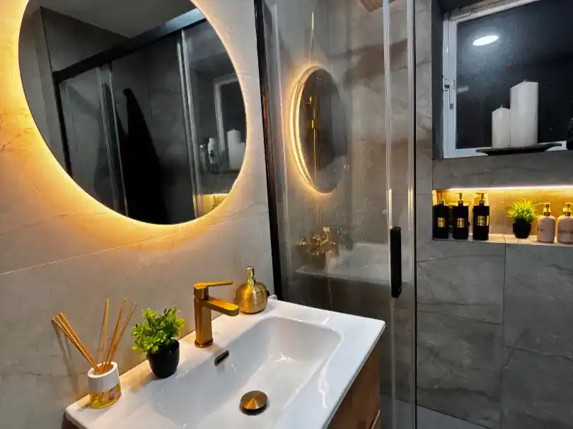 Baño de Piso de alquiler en Vera con Aire acondicionado, Piscina y Balcón