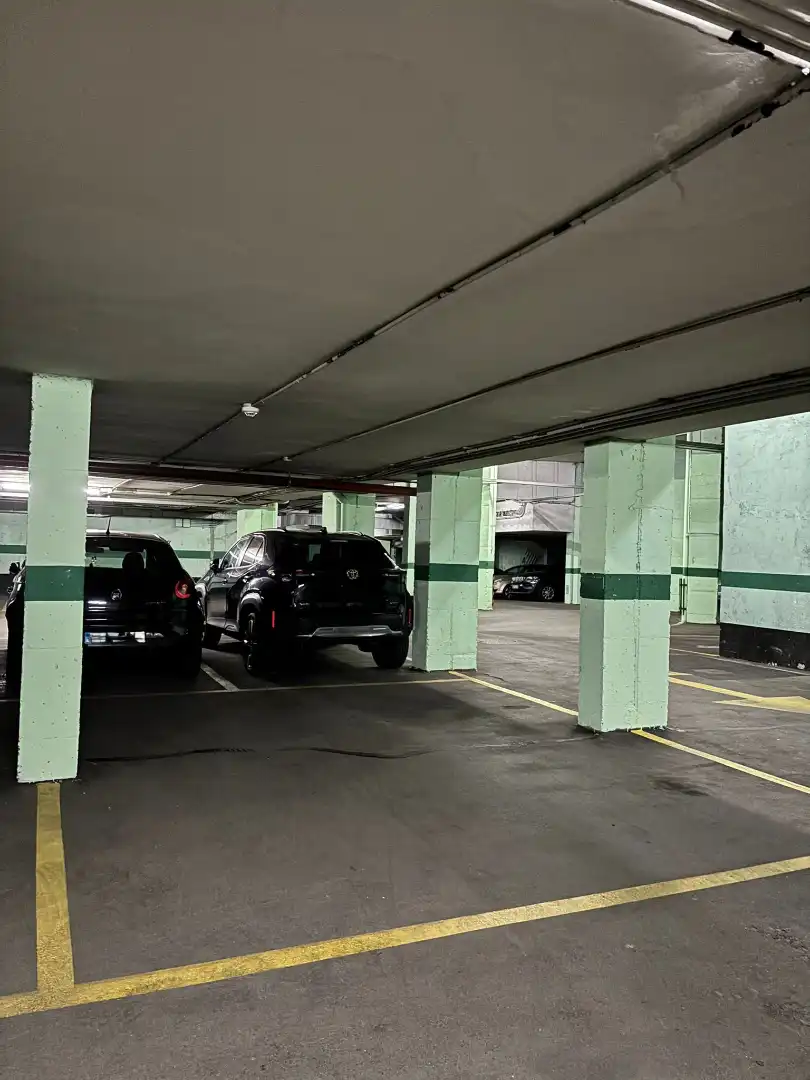 Aparcament de Garatge de lloguer en Madrid amb Alarma