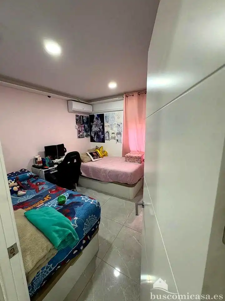 Piso en venta en Pío Baroja, Arrayanes