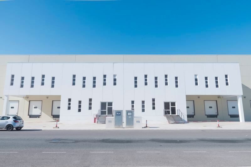 Exterior view of Industrial buildings to rent in La Pobla de Vallbona