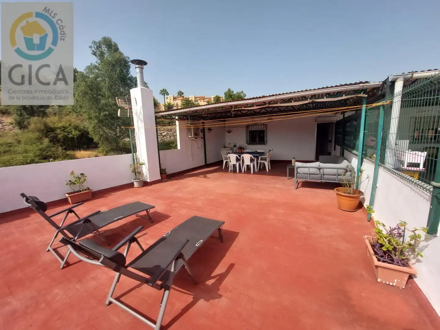 Maison jumelée avec terrasse à vendre à San García