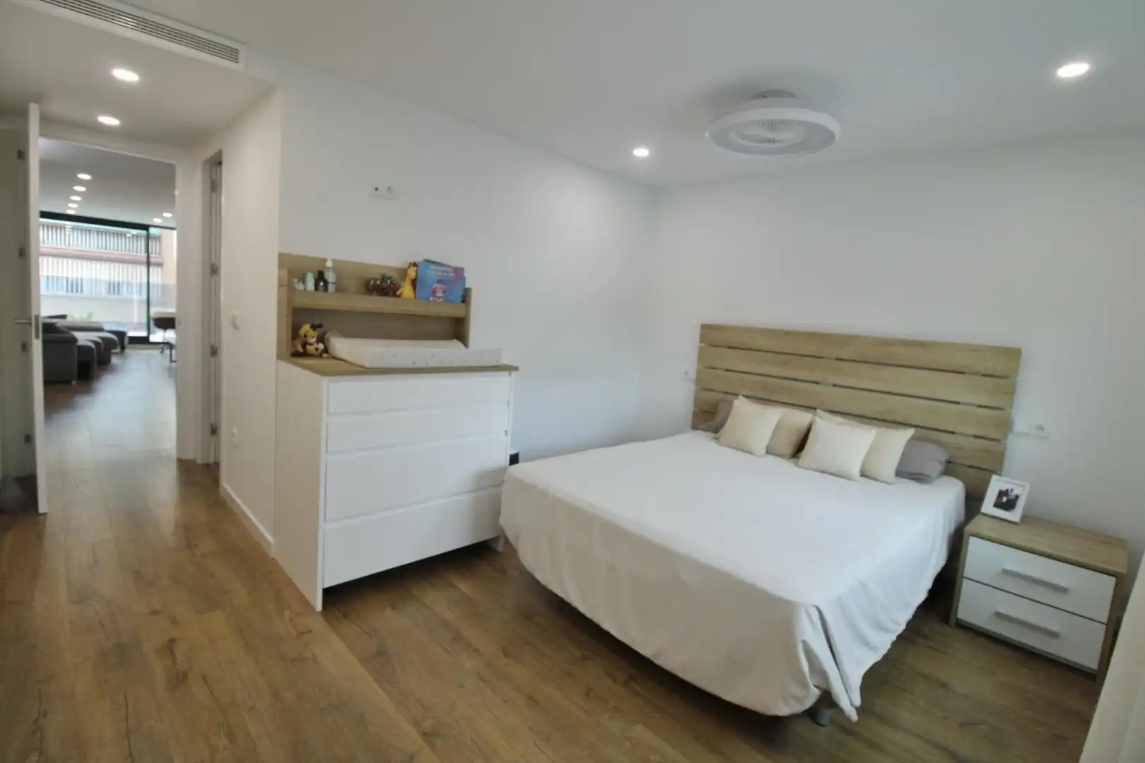 Dormitori de Casa o xalet en venda en Alicante / Alacant amb Aire condicionat, Terrassa i Moblat