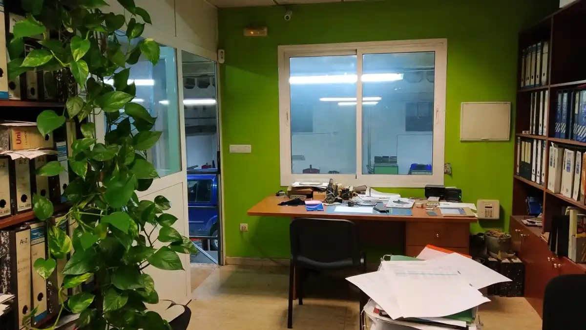 Nave industrial en venta en Calle CAMINO CEMENTERIO, 7, Cuéllar
