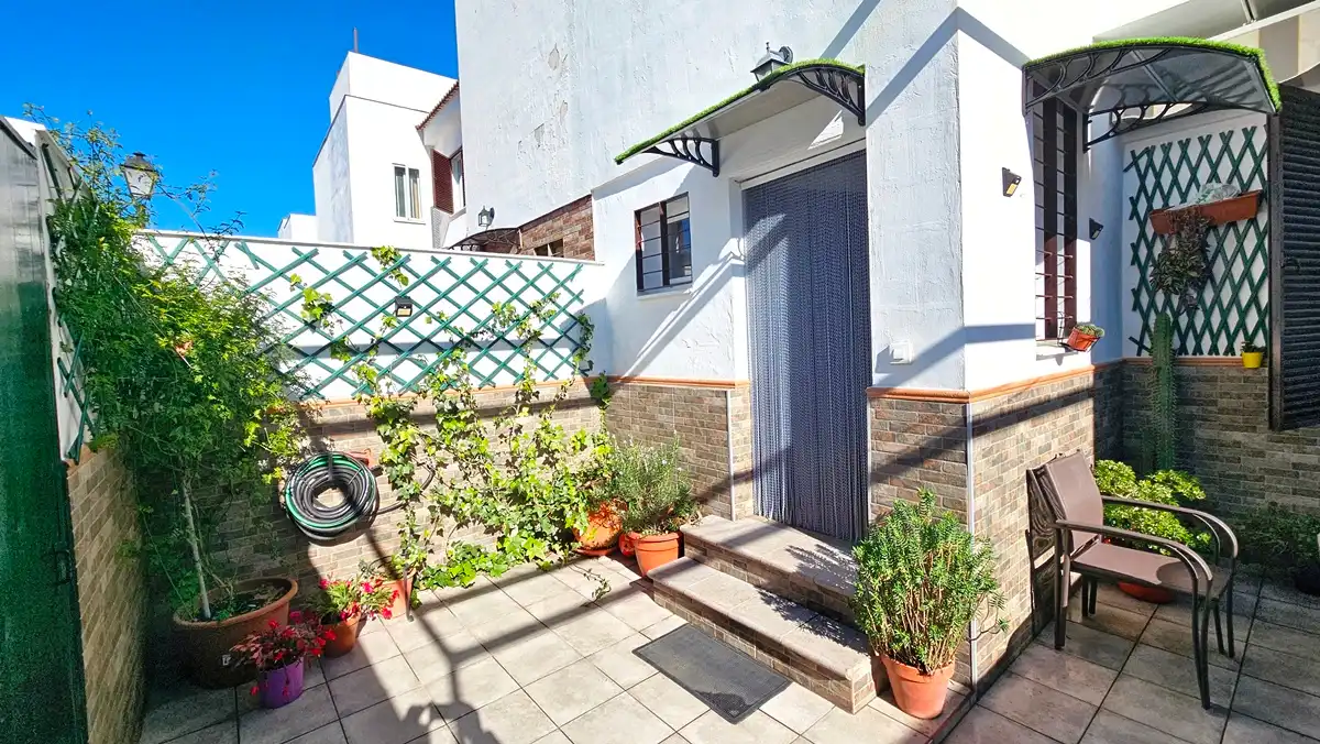 Jardín de Casa adosada en venta en Cortegana con Terraza y Trastero