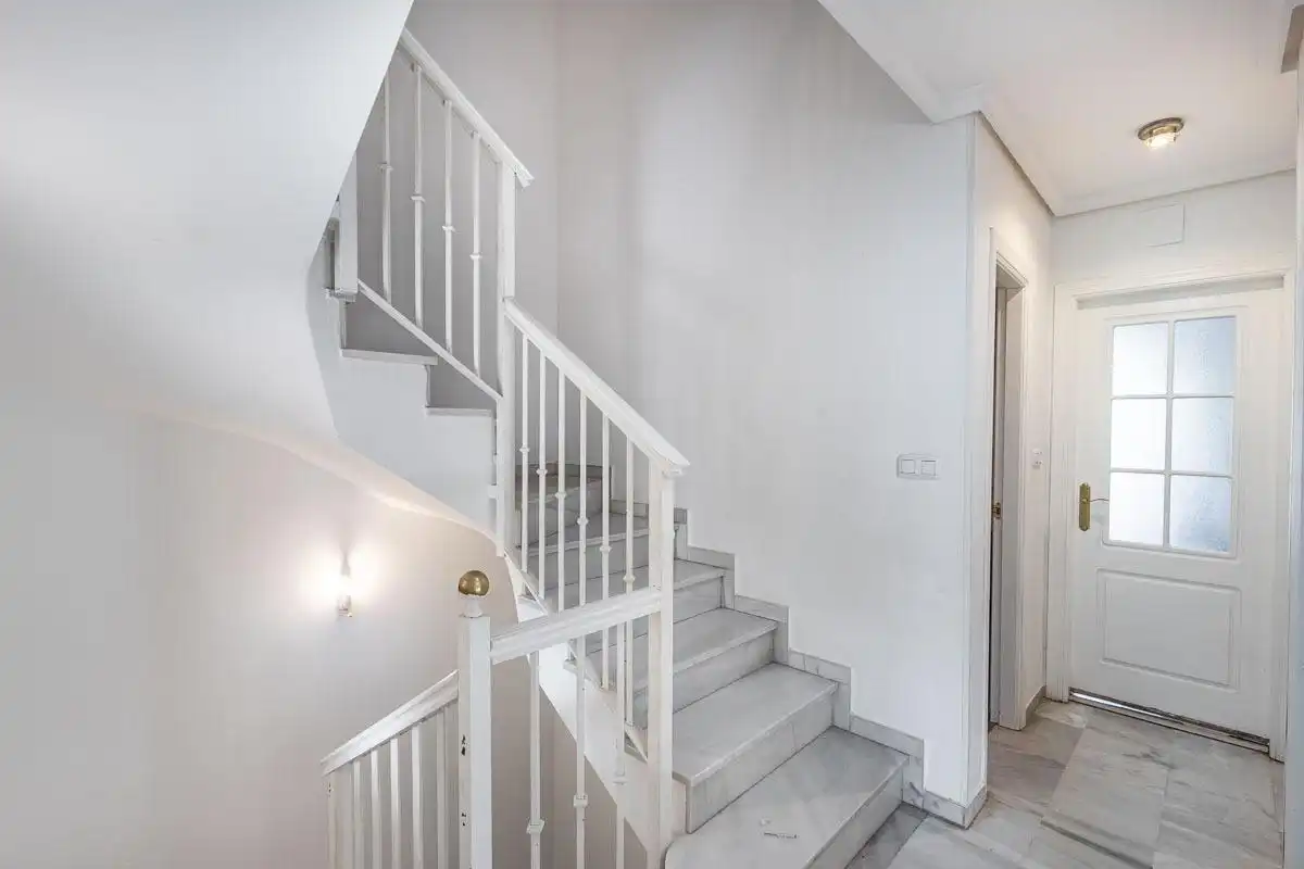 Einfamilien-Reihenhaus zur Miete in Alhendín