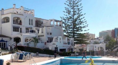 Foto 2 de Piso en venta en Parque de la Paloma, Benalmádena