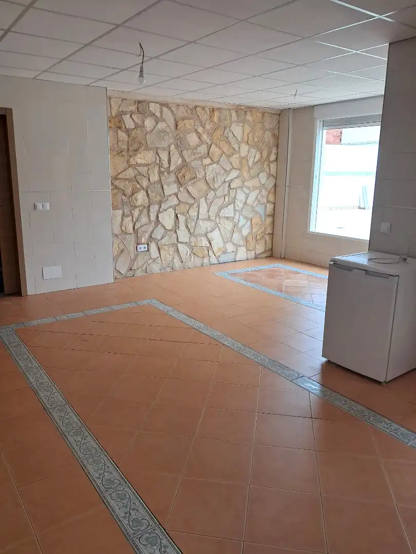 Casa adosada en venta en Bigastro con Terraza, Trastero y Balcón
