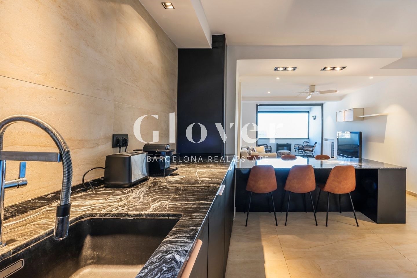 Kitchen of Flat for sale in  Barcelona Capital  with Air Conditioner, Heating and Terrace