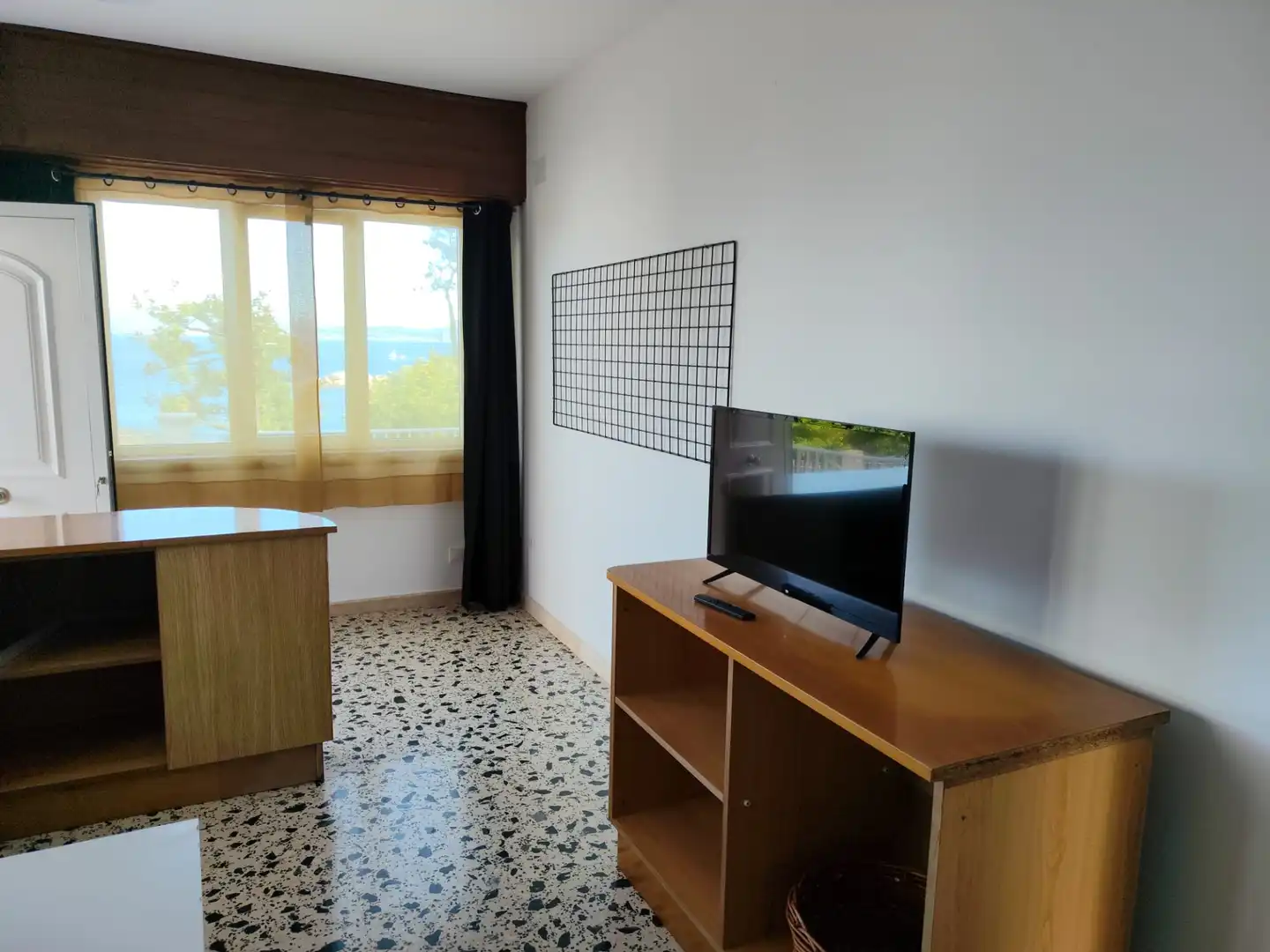 Living room of Apartments for rent in Ribeira  with Terrace, Furnished and Oven