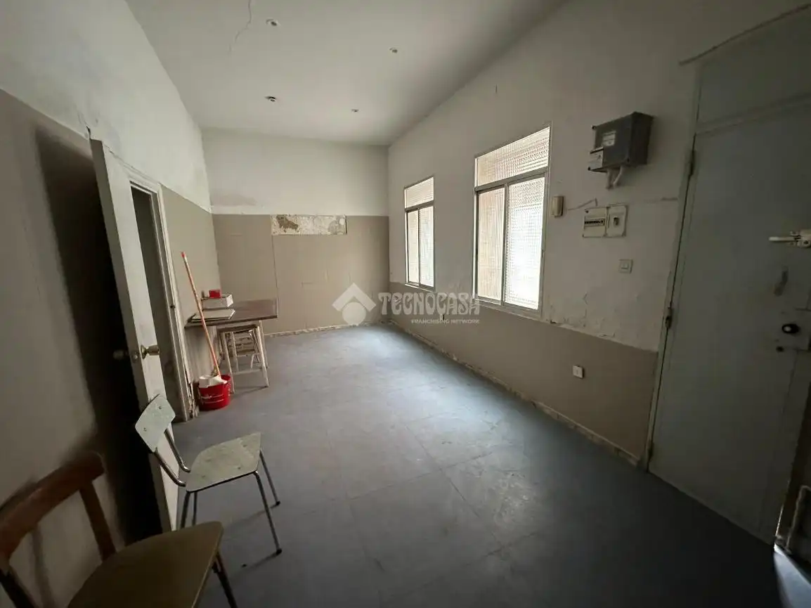 Flat for sale in Madrid  with Air Conditioner