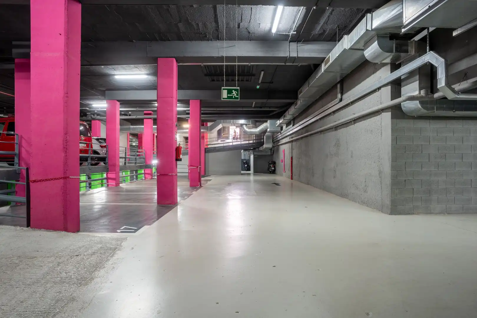Parking of Garage for rent in Barcelona