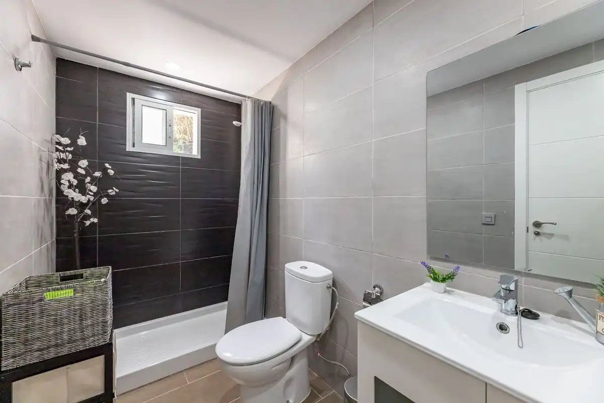 Chalet con piscina en venta en Estepona Pueblo, imagen 14