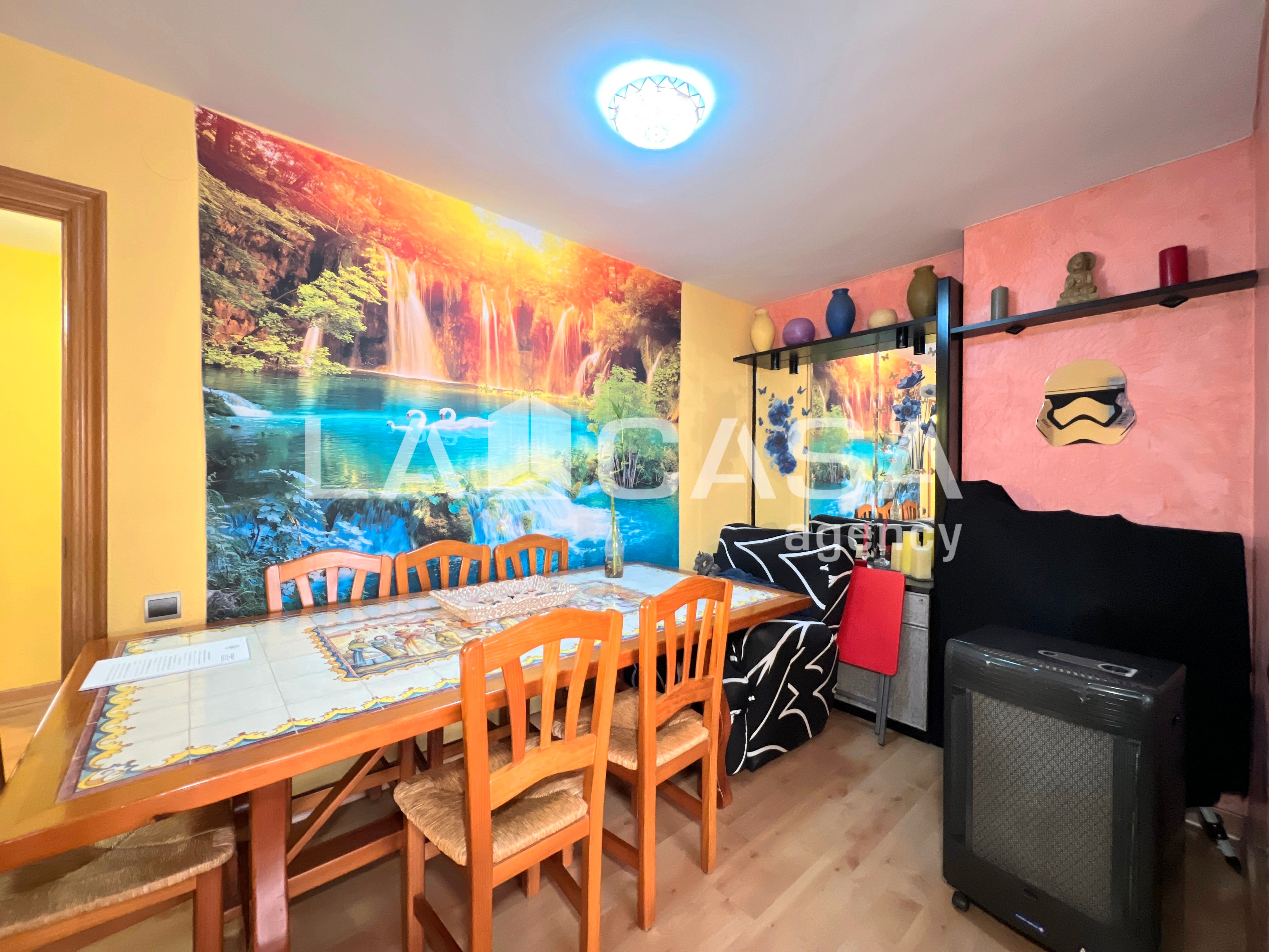 Flat for sale in  Barcelona Capital  with Balcony