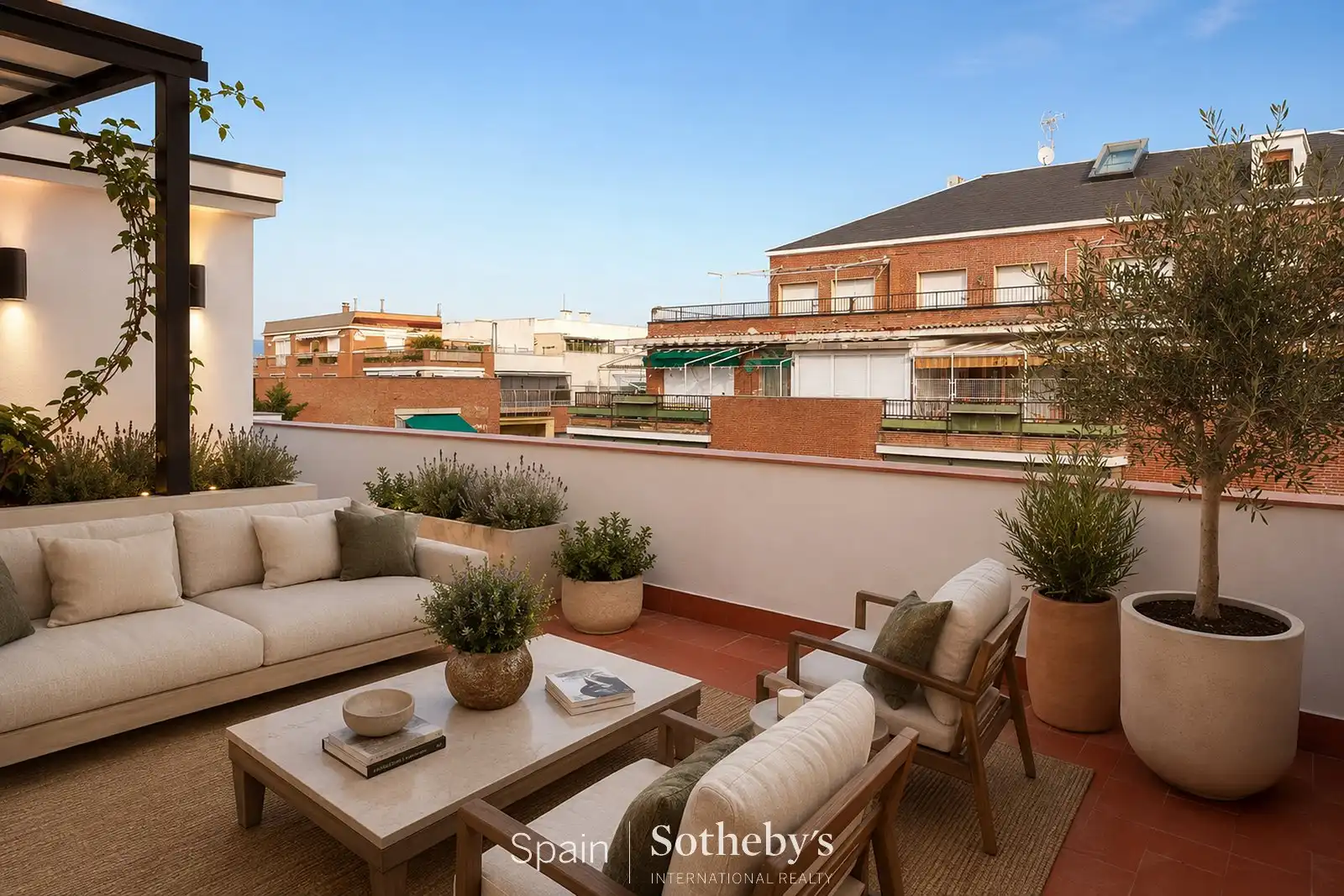 Terraza de Apartamento en venta en Madrid con Aire acondicionado, Terraza y Trastero