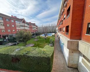 Exterior view of Apartment for sale in Alcalá de Henares