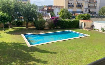 Piscina de Pis en venda en Sant Pere de Ribes amb Calefacció, Terrassa i Balcó