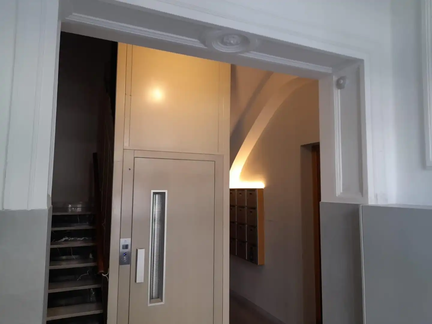 Wohnung zur Miete in Valencia mit Klimaanlage, Möbliert und Balkon