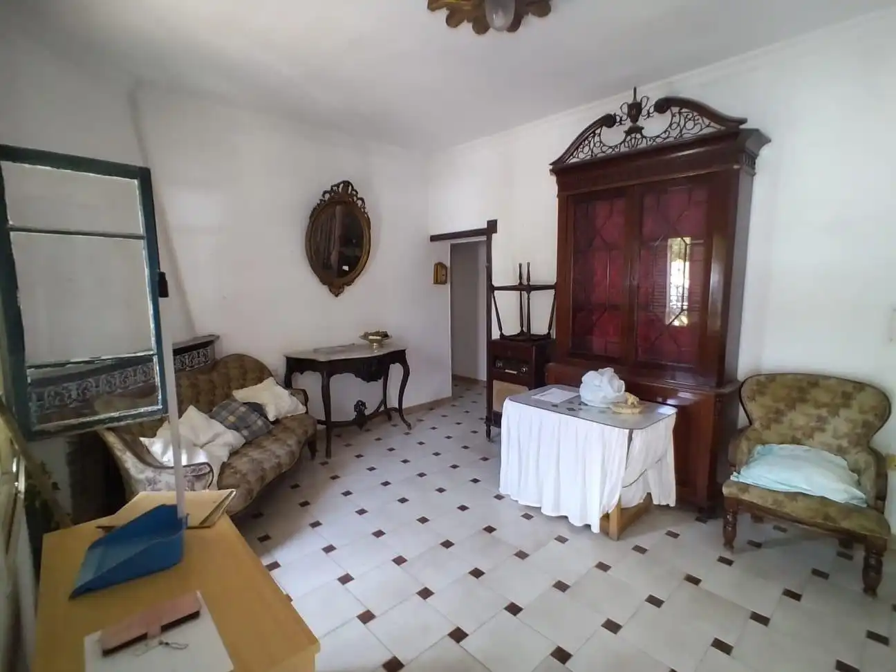 Casa en venta en V Centenario - Piletas - Capuchinos, imagen 3