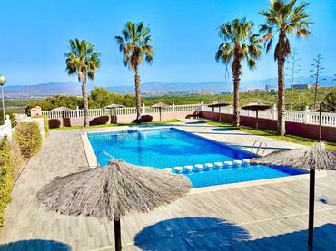 Casa a schiera con piscina in vendita a Gran Alacant