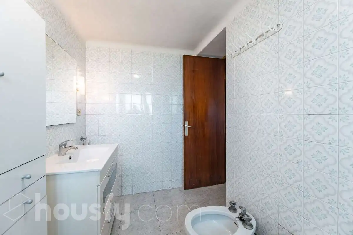 Baño de Casa adosada en venta en Santa Margarida I Els Monjos con Trastero