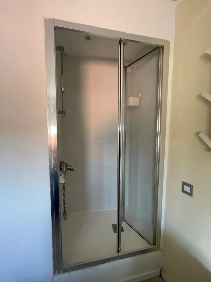 Badezimmer von Wohnung zur Miete in L'Hospitalet de Llobregat mit Klimaanlage, Heizung und Möbliert