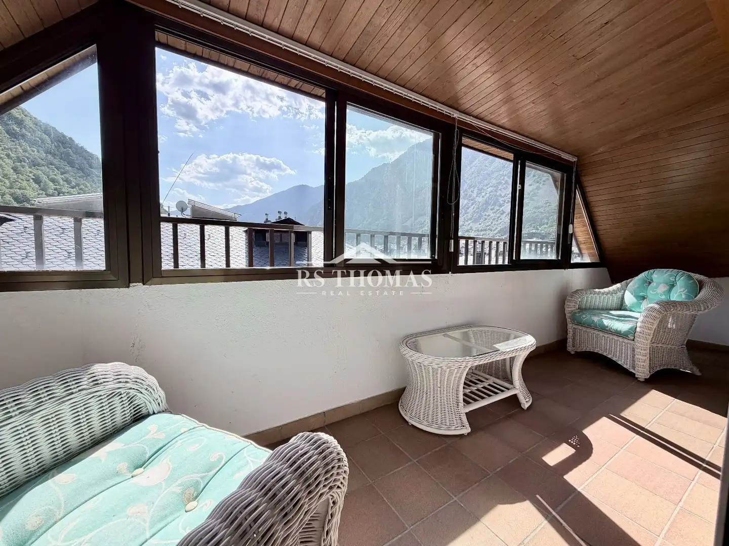 Terraza de Ático de alquiler en Andorra la Vella con Calefacción y Terraza
