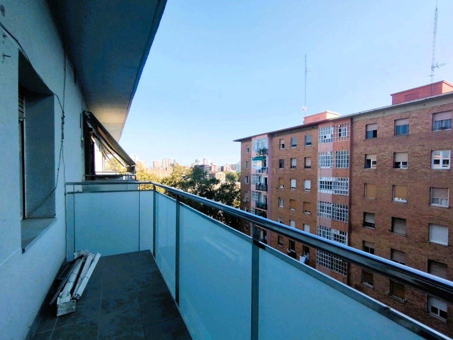 Terrassa de Pis en venda en  Barcelona Capital amb Balcó i Alarma