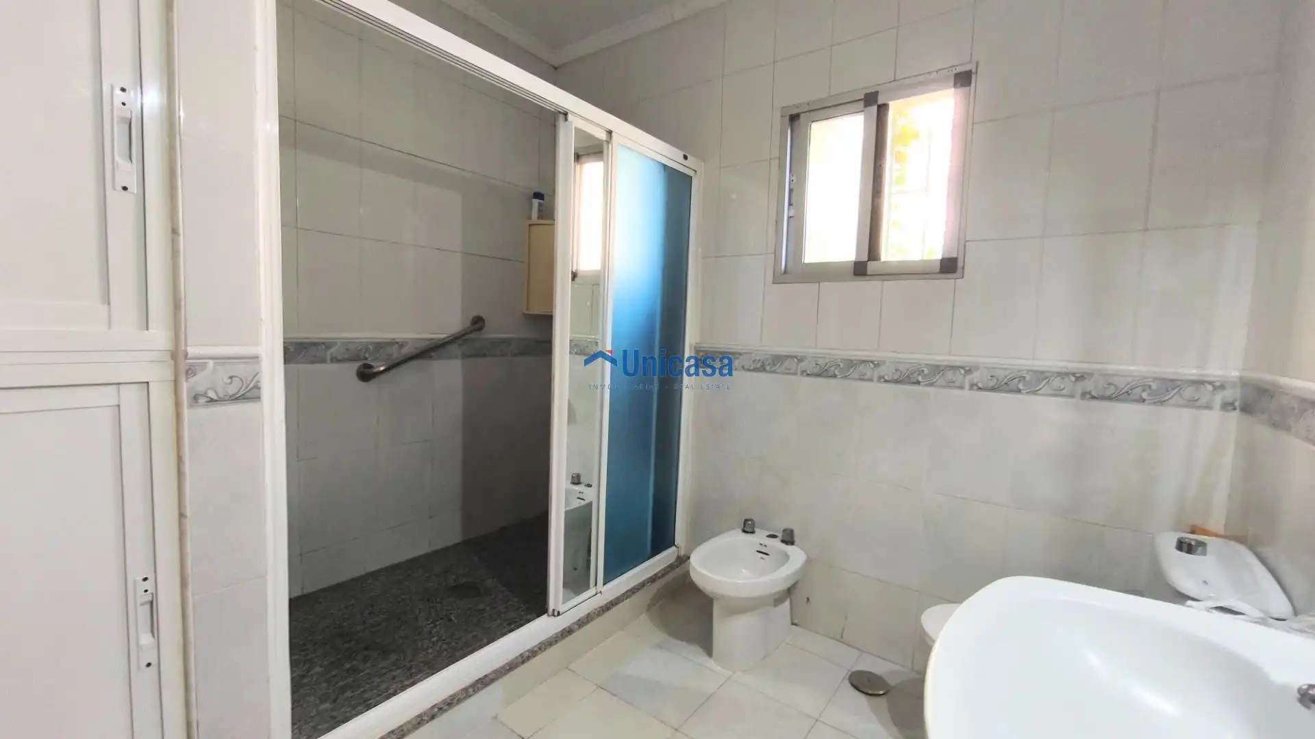 Bathroom of Houses for sale in Málaga