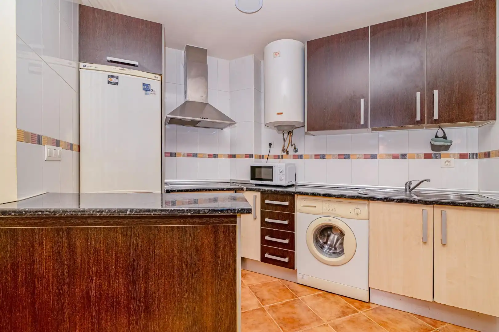 Cocina de Apartamento en venta en La Zubia