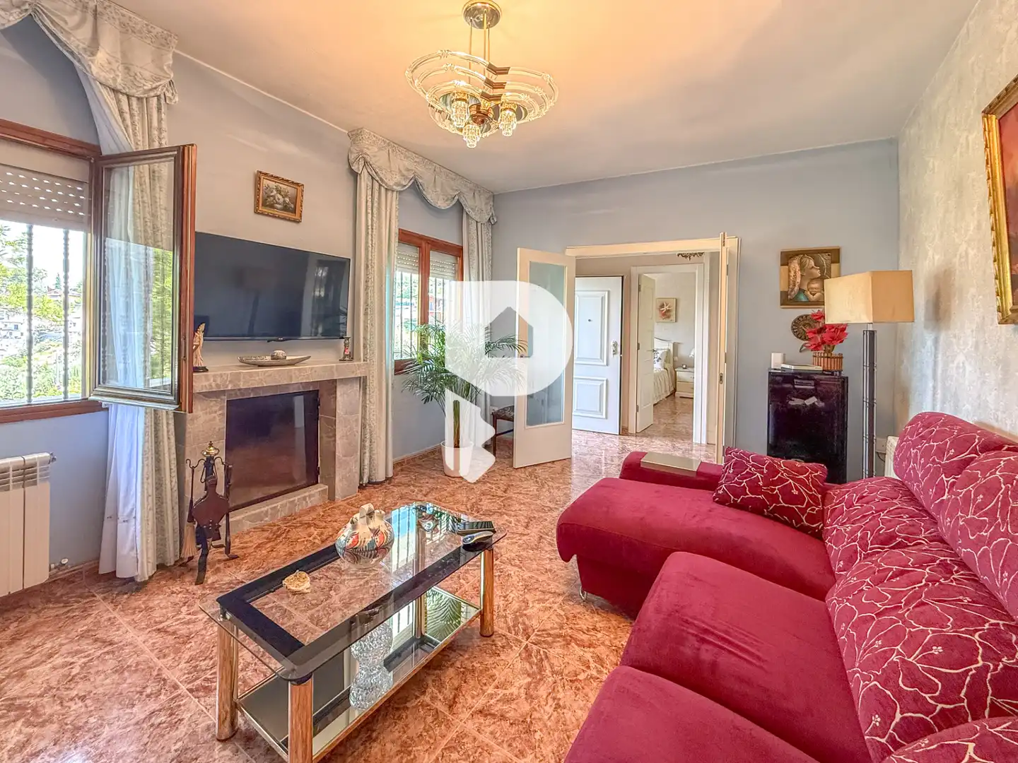 Sala de estar de Casa o chalet en venta en Vallirana con Calefacción, Jardín privado y Terraza