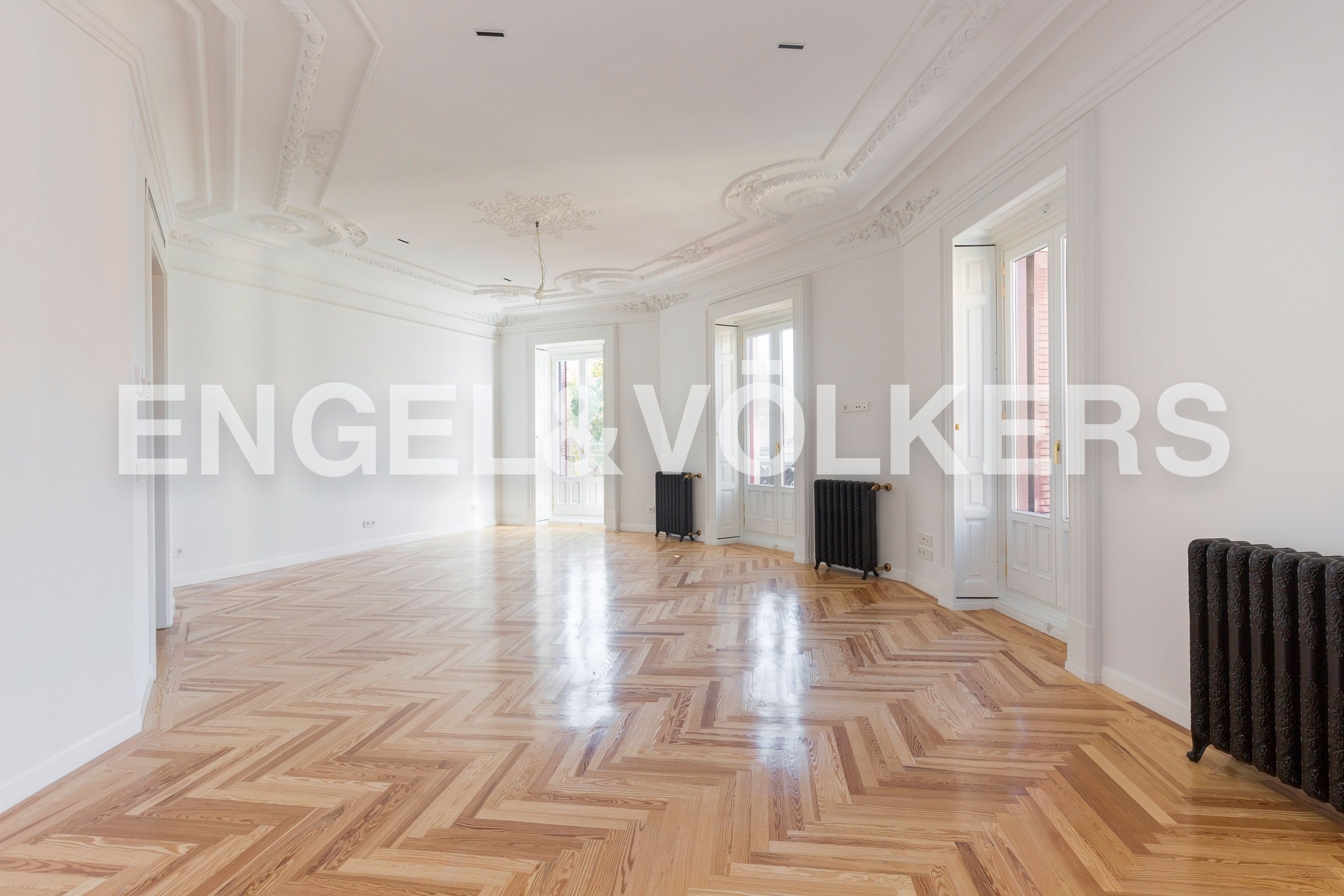 Sala d'estar de Apartament de lloguer en  Madrid Capital amb Aire condicionat, Calefacció i Parquet
