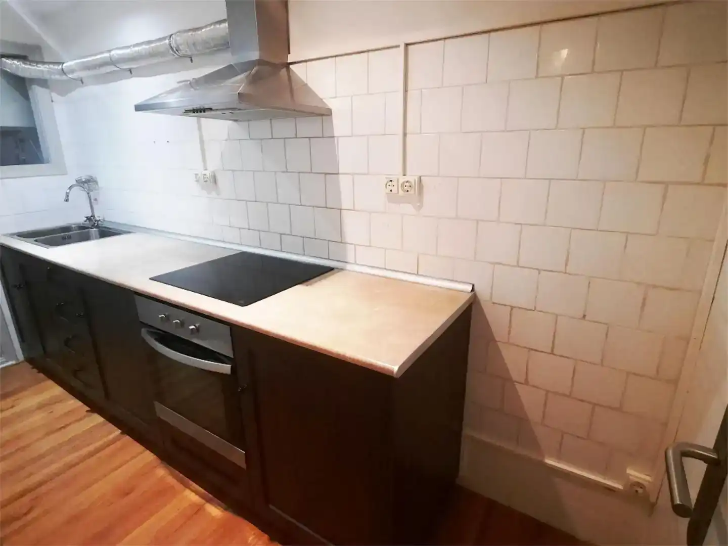 Cuina de Pis en venda en  Barcelona Capital amb Balcó