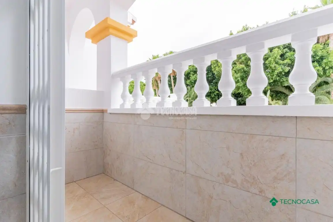 Terraza de Piso en venta en Roquetas de Mar con Aire acondicionado, Terraza y Balcón