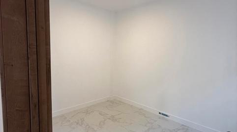 Foto 2 de Casa o xalet de lloguer a Avenida de Abril - 9 de Octubre, Valencia