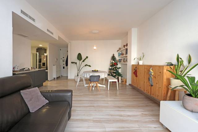 Piso en Venta en Avinguda de Cornellà en La Plana