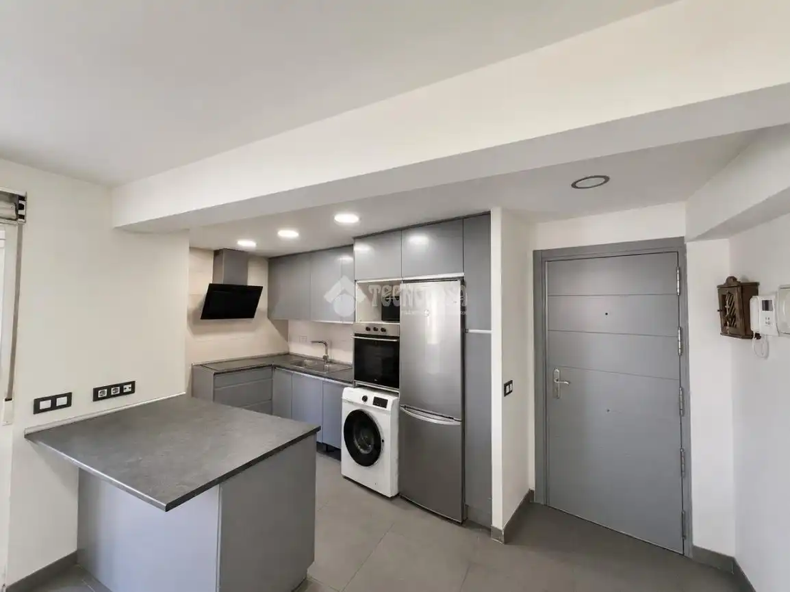 Cocina de Piso en venta en Madrid con Aire acondicionado y Terraza