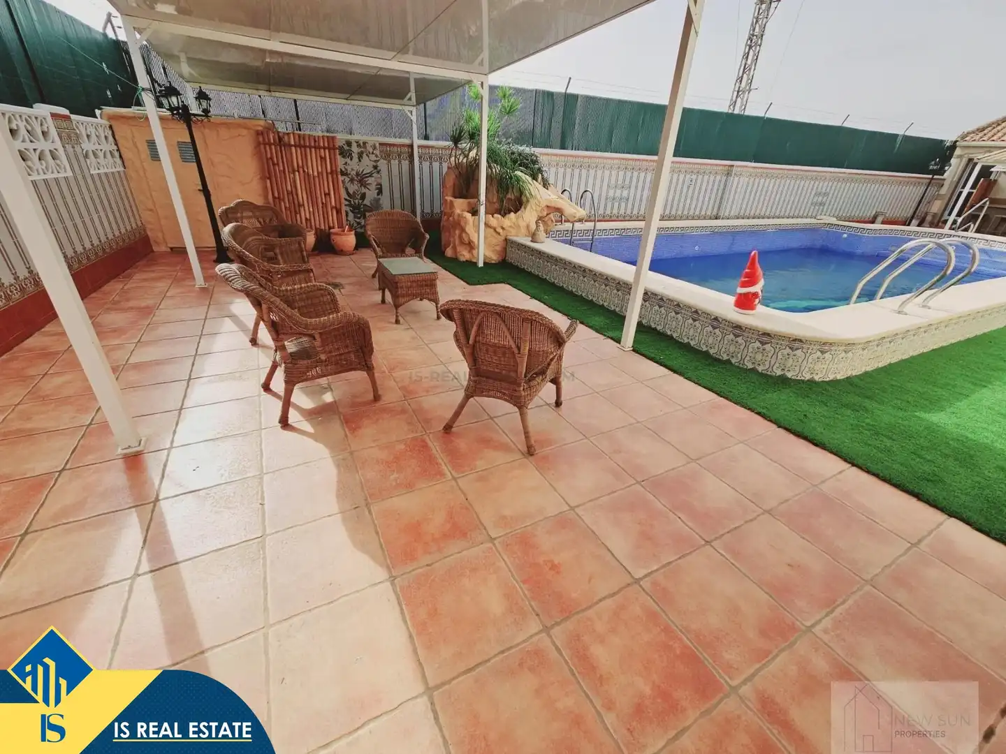 Villa mit Pool zum Verkauf in Zona Carrefour - Urbanizaciones, imagen 9