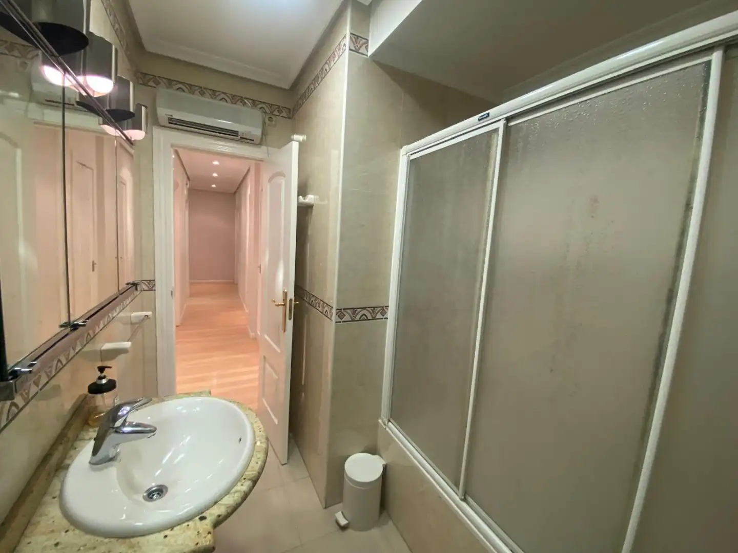 Flat with lift for sale in Avenida de la Libertad 8, imagen 11