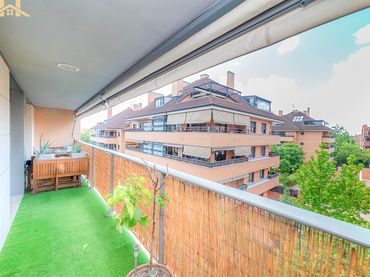 Appartement avec piscine à vendre à Sector B
