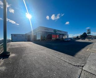 Vista exterior de Nau industrial en venda en Lugo Capital