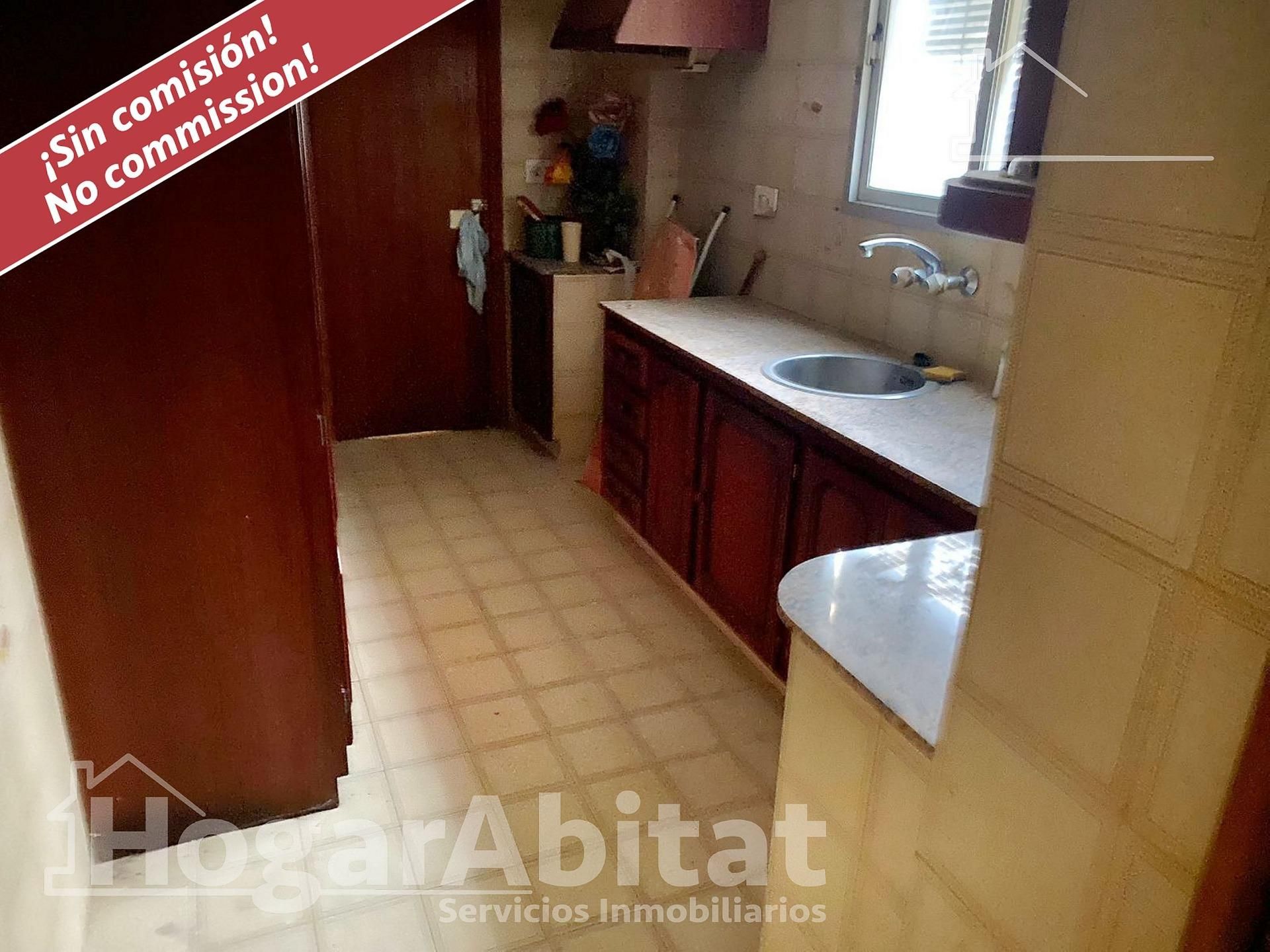 Kitchen of House or chalet for sale in La Pobla Llarga  with Air Conditioner, Heating and Terrace