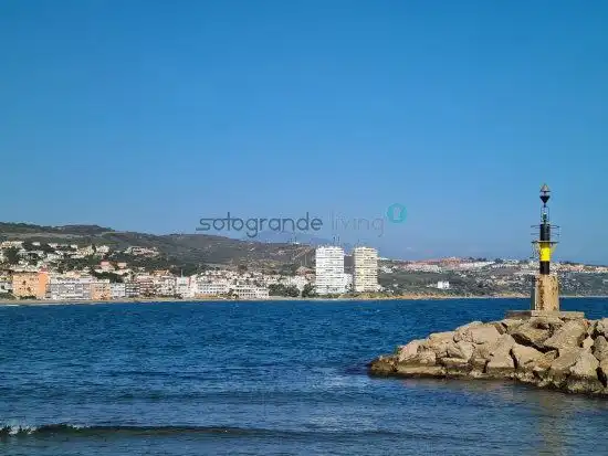 Exterior view of Apartments for sale in Sotogrande  with Air Conditioner, Heating and Furnished