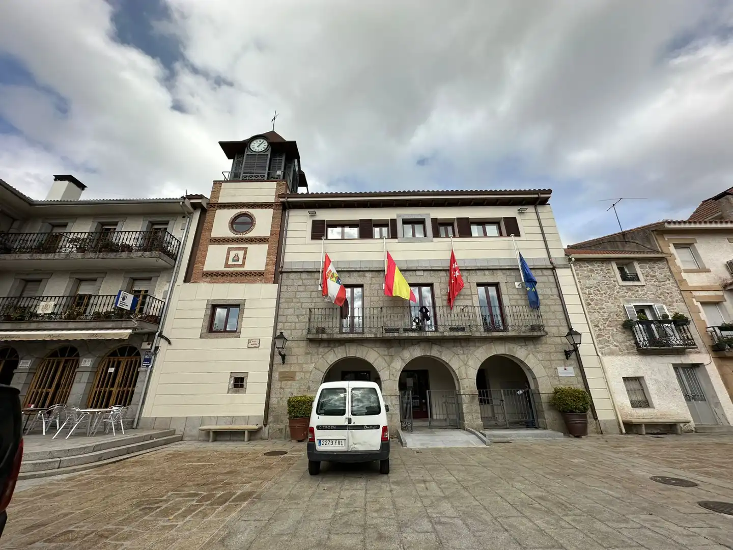 Vista exterior de Piso en venta en Collado Mediano con Aire acondicionado, Calefacción y Terraza