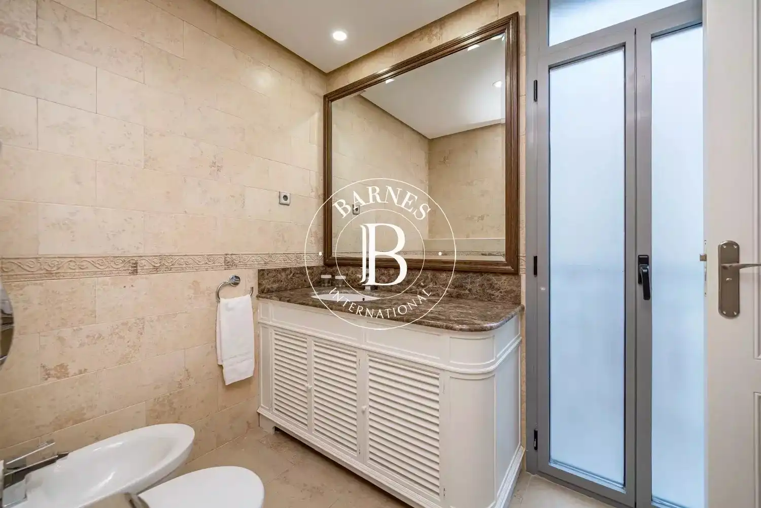 Badezimmer von Wohnung zur Miete in Tetuán