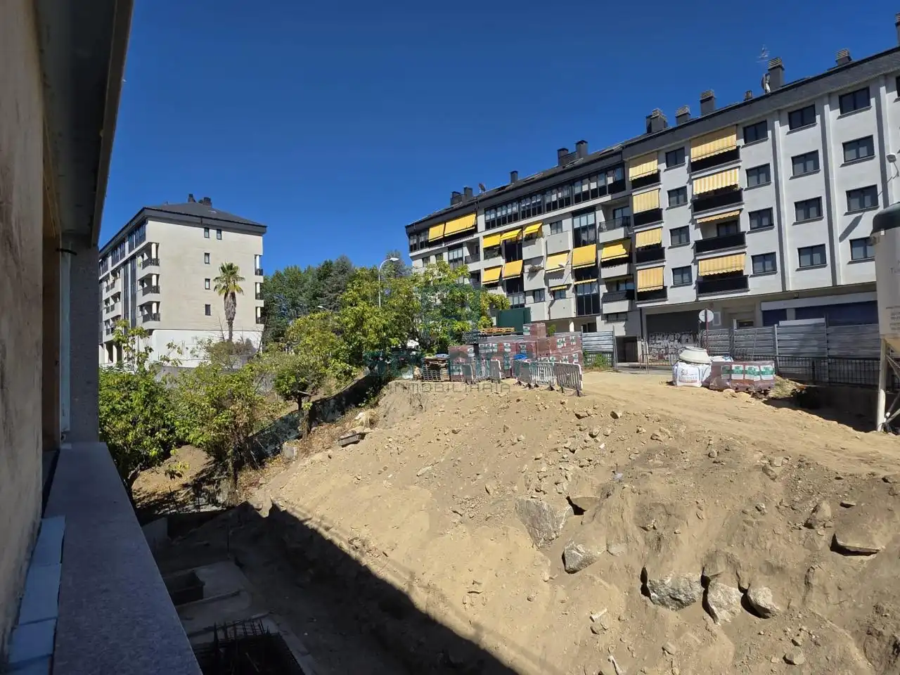 Aparcament de Pis en venda en Ourense Capital  amb Calefacció i Balcó