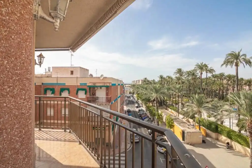 Piso con terraza en venta en Carrer Ramón y Cajal, imagen 7