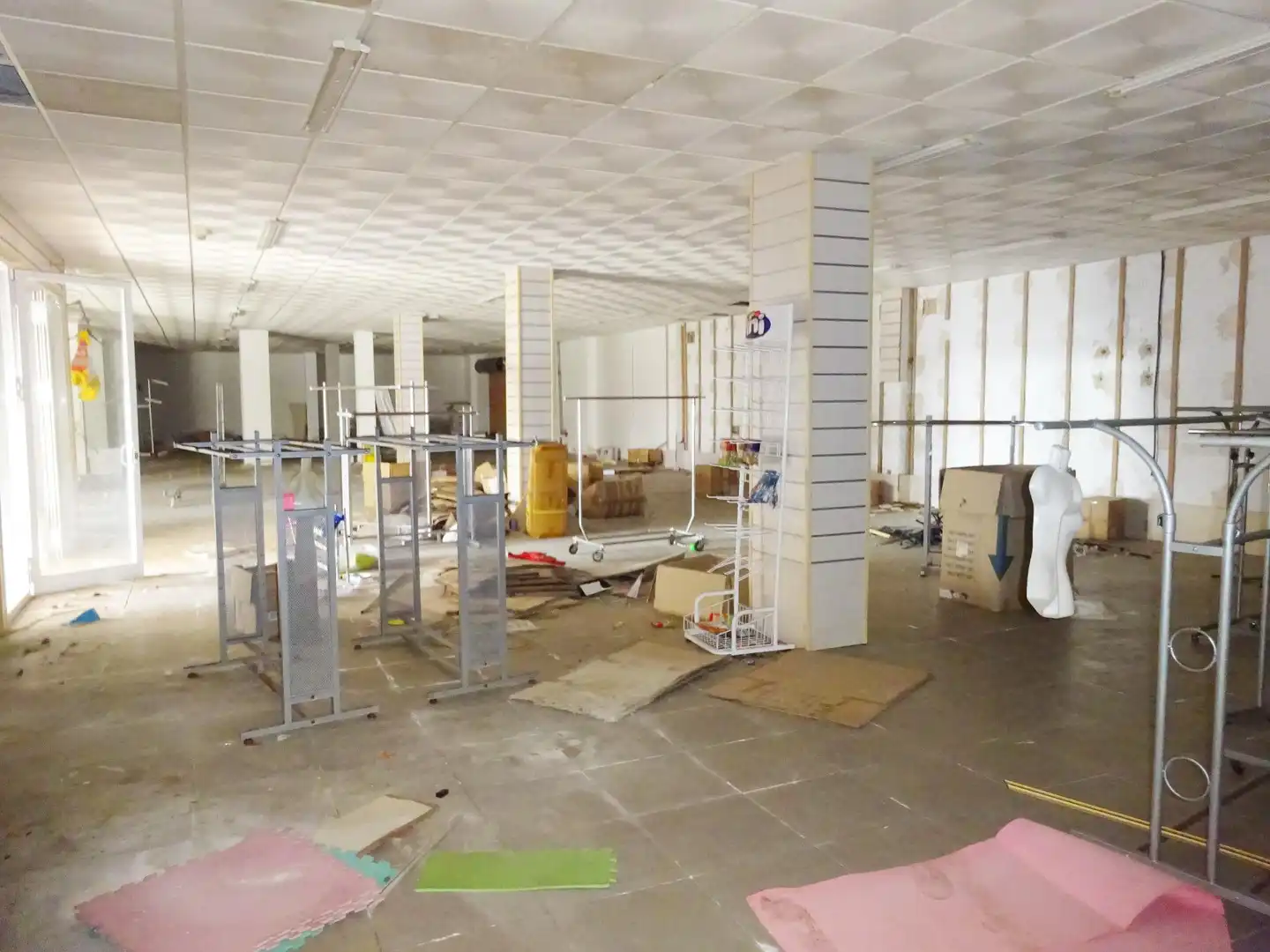 Commercial properties for sale in Almonte