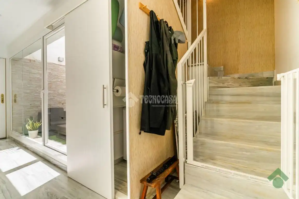Wohnung zum Verkauf in Jerez de la Frontera mit Klimaanlage und Terrasse