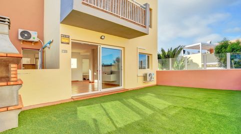 Foto 2 de Apartamento en venta en Corralejo, La Oliva